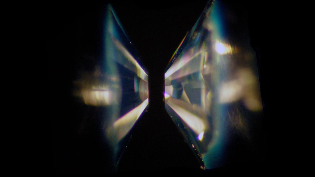 metallic_hydrogen_1280