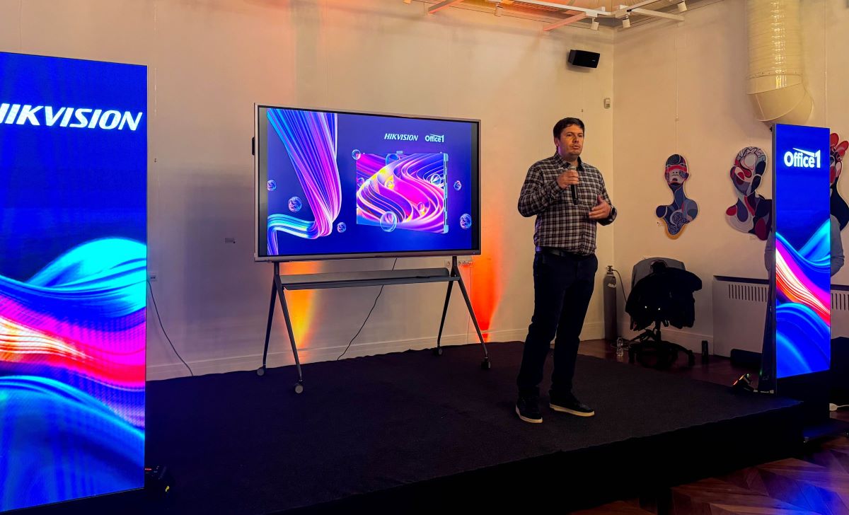 Office 1 представи дигитални дисплеи от ново поколение на Hikvision
