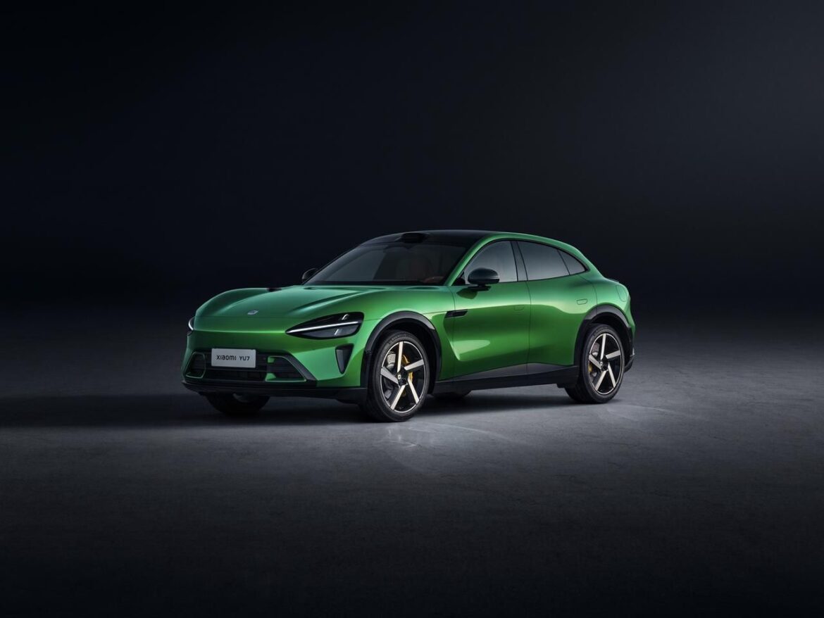 Xiaomi представи официално своя първи луксозен SUV – Xiaomi YU7
