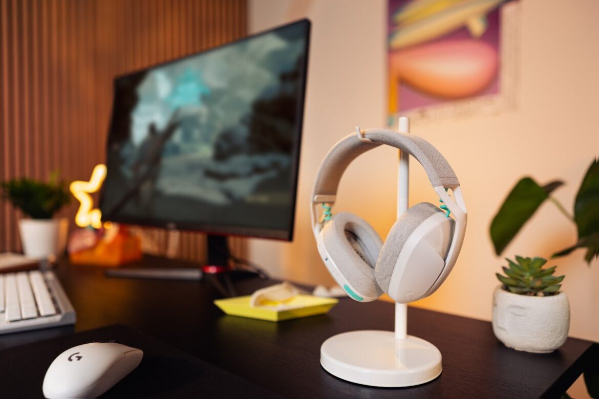 LOGITECH G представи новия гейминг хедсет G321 LIGHTSPEED