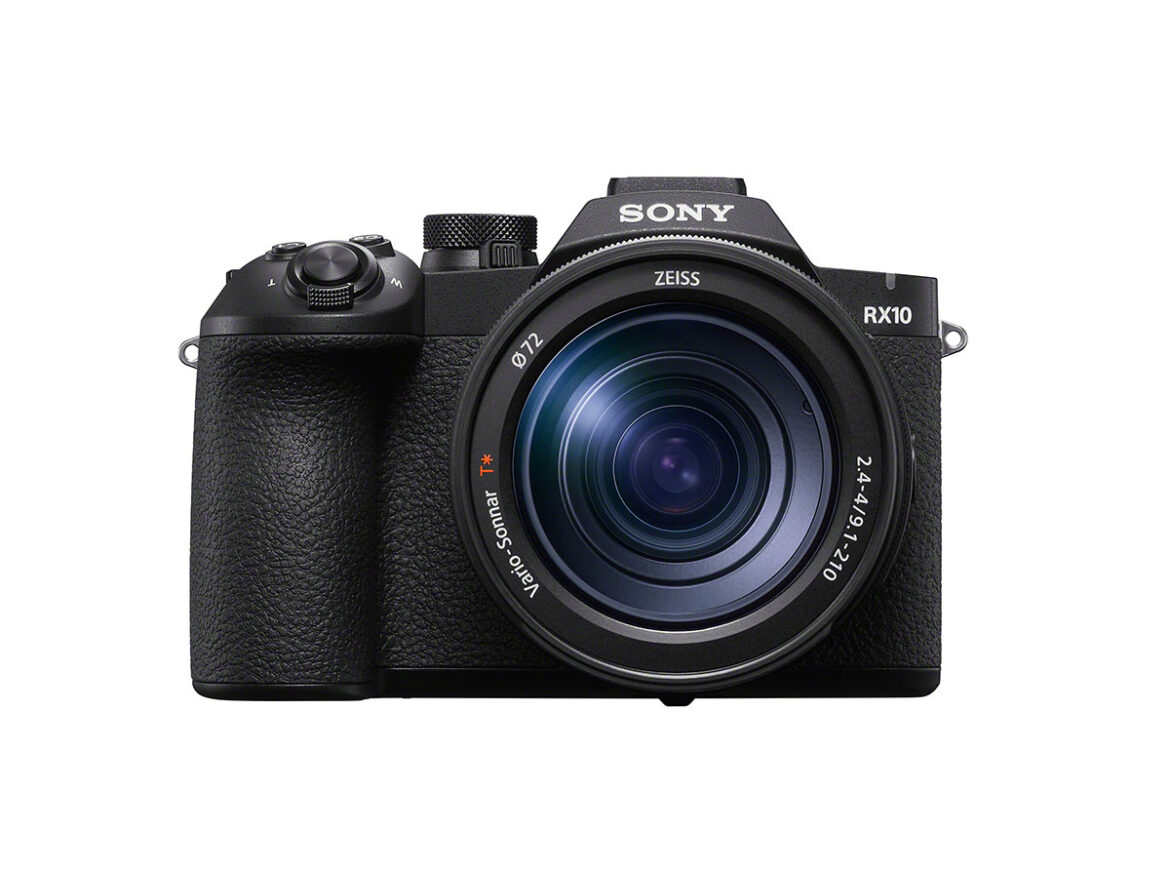 Новото пето поколение на RX10 от Sony е тук. Универсален фотоапарат със супер zoom за ежедневие, дива природа и спортна фотография.