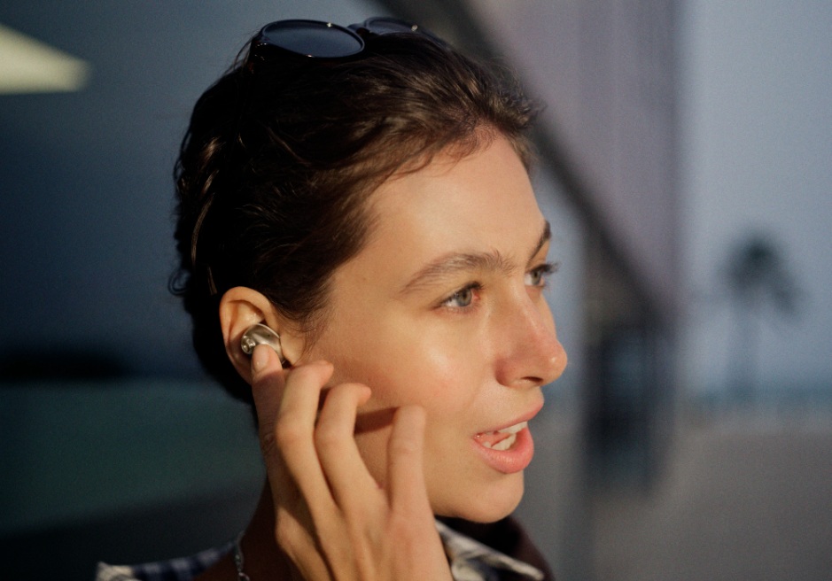 MOMENTUM True Wireless 5 – безкомпромисен 24-битов звук, Bluetooth 6.0 и батерия, която можем да сменим сами